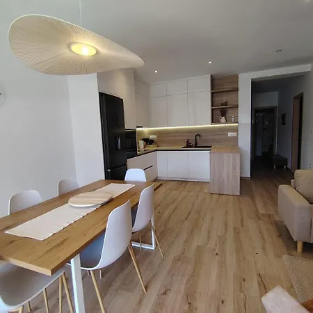 Apartament Dide House *