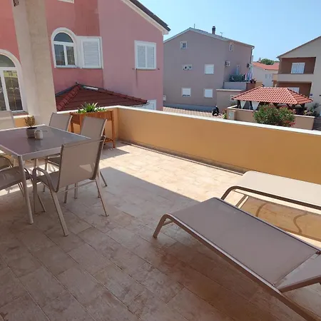 Apartamento Dide House *