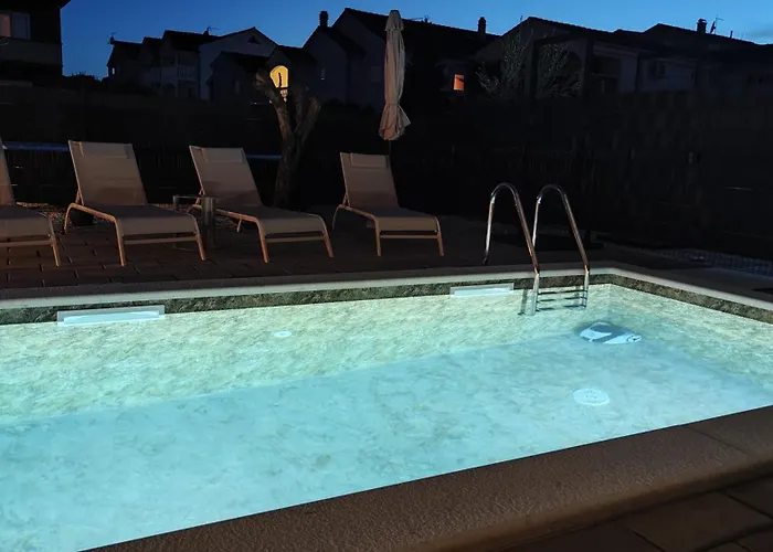 Dide House * 비오그라드나모루