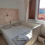Dide House