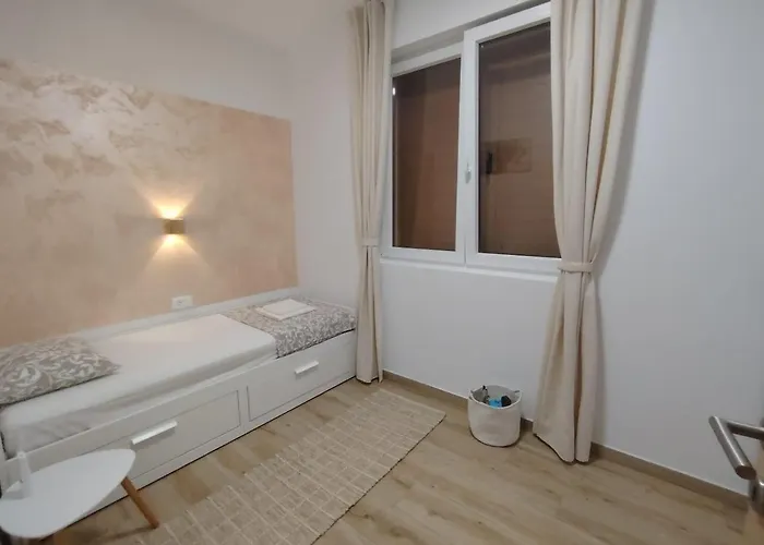 Dide House * بيوغْغاد نا موغو